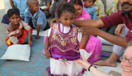 Auch dieses kleine Mädchen besucht bereits die Schule von Chakkia.