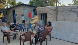 Das Team berät sich.